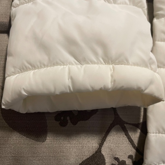 Packable winter jacket - Picture 4 of 7